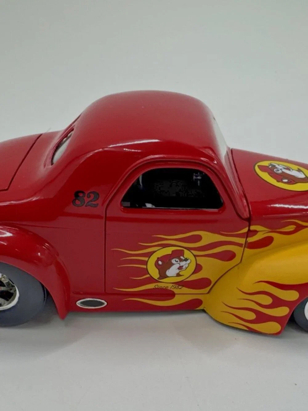 Buc-ee's Diecast 1941 Willys Coupe Car Red Yellow with Opening Doors Hood 1:24